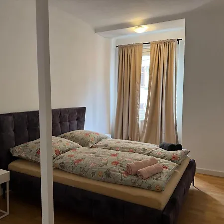 Wohung Im Osten Von 2 Appartamento Stoccarda