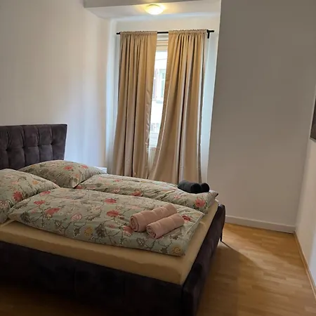 Wohung Im Osten Von 2 Appartamento