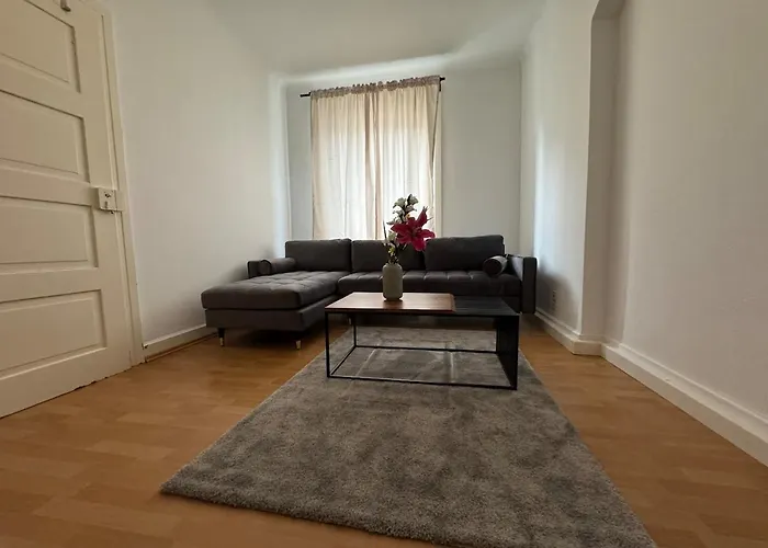 Wohung Im Osten Von 2