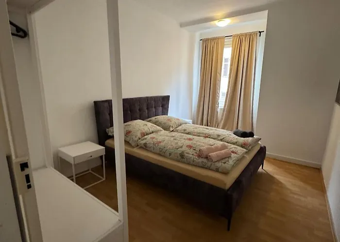Wohung Im Osten Von 2 Apartman